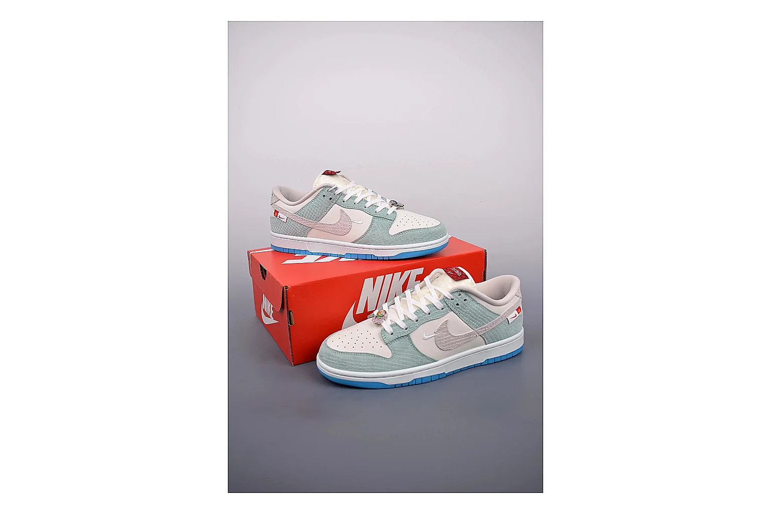 Casual Low-Top Sneaker 9742 QC photo reference showing casual low-top sneaker with clean paneling, textured upper and six-view gallery for daily streetwear styling plus side-profile shape, upper panel lines, and outsole detail thumbnail 4