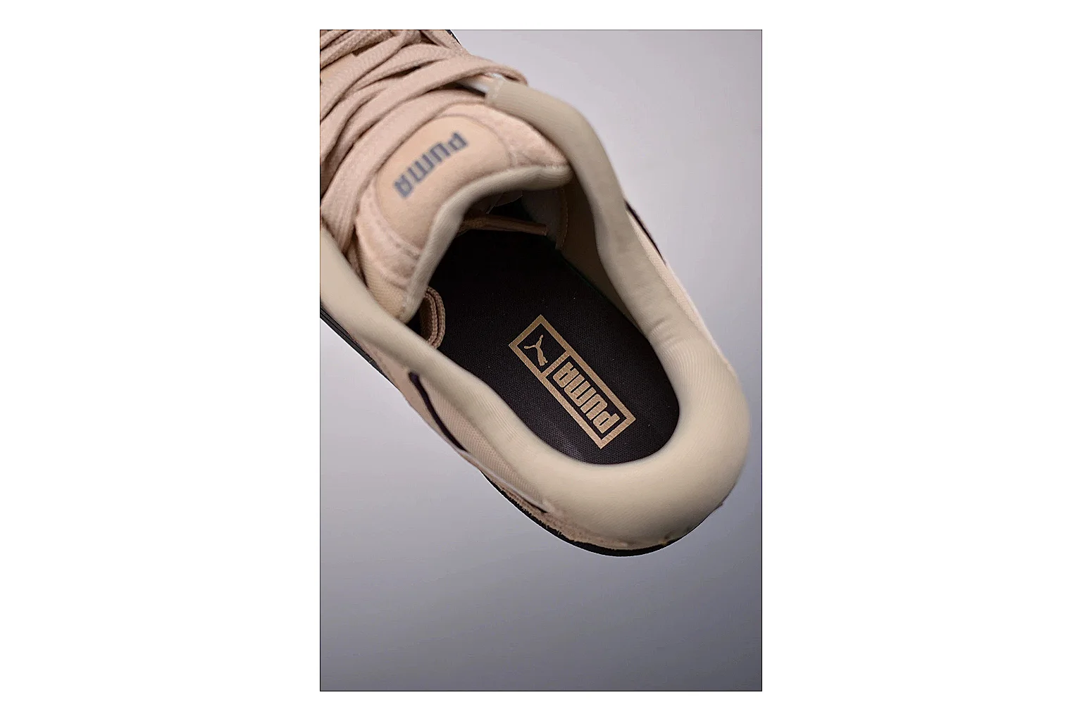 Casual Low-Top Sneaker 9750 QC photo showing red casual low-top with mixed-material upper and low-profile shape thumbnail 3