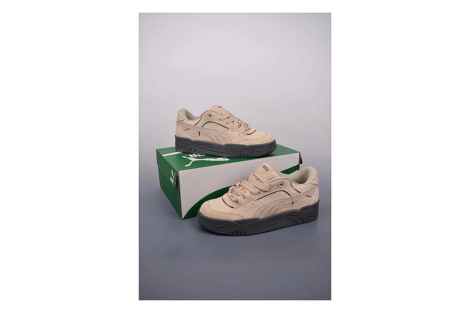 Casual Low-Top Sneaker 9750 QC photo showing red casual low-top with mixed-material upper and low-profile shape thumbnail 4