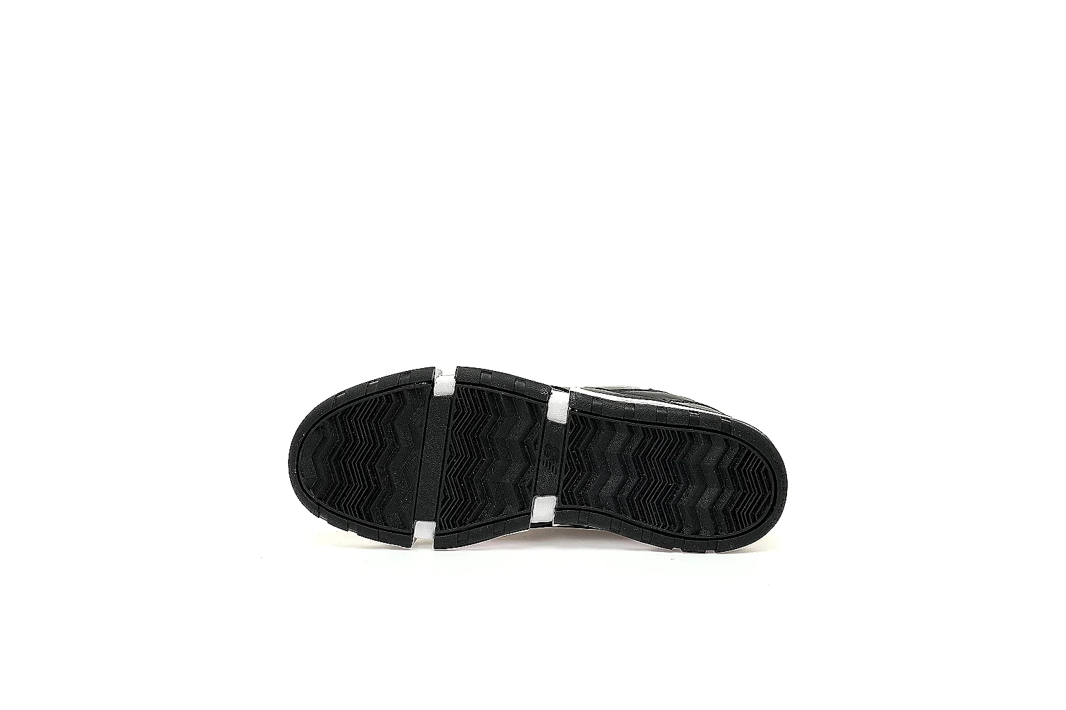 Kako QC Lab inspection photos for Other Black White Low Court Sneaker thumbnail 3