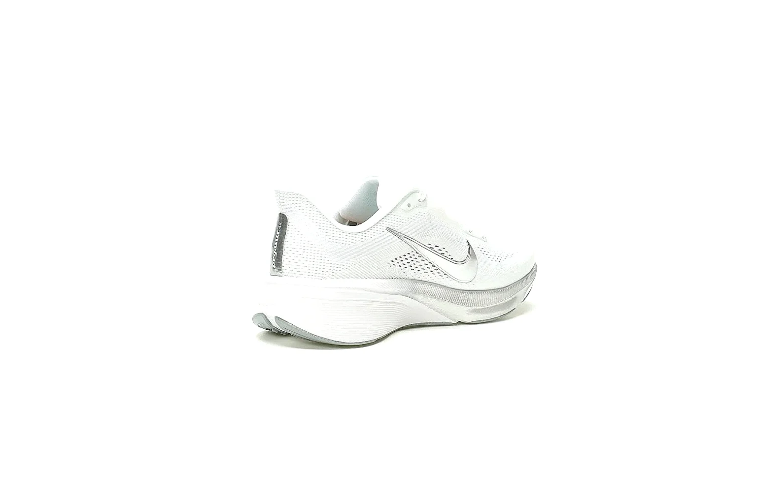Kako QC Lab inspection photos for Other White Gray Runner Sneaker thumbnail 5