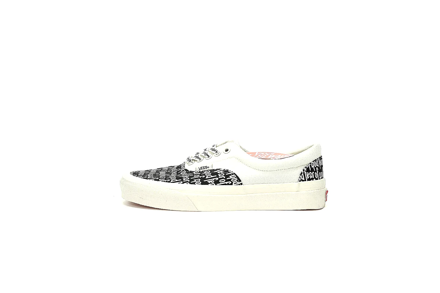 Vans Era 95 DX QC gallery showing side, heel, top, pair and waffle outsole views thumbnail 2